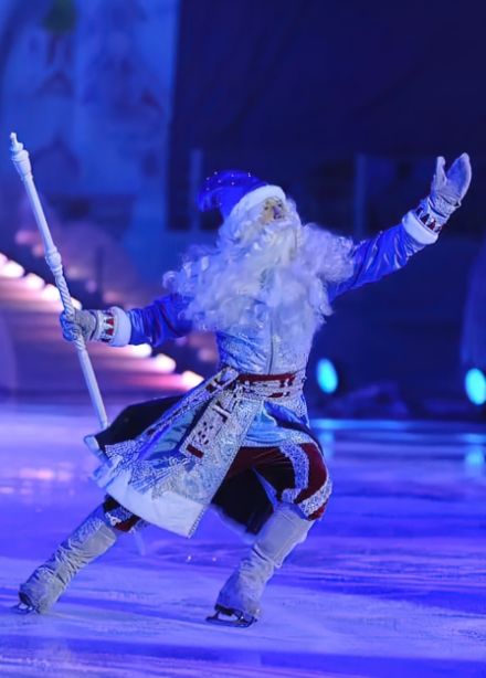 Новогоднее ледовое шоу Ильи Авербуха "Морозко"